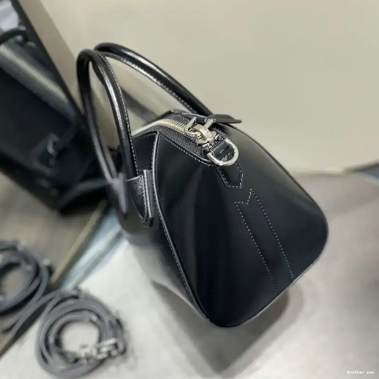Brother sam 2203RF0002 Givenchy Bag 0809